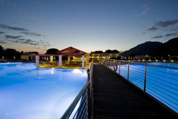 Island Blue Hotel Pefki Exterior foto